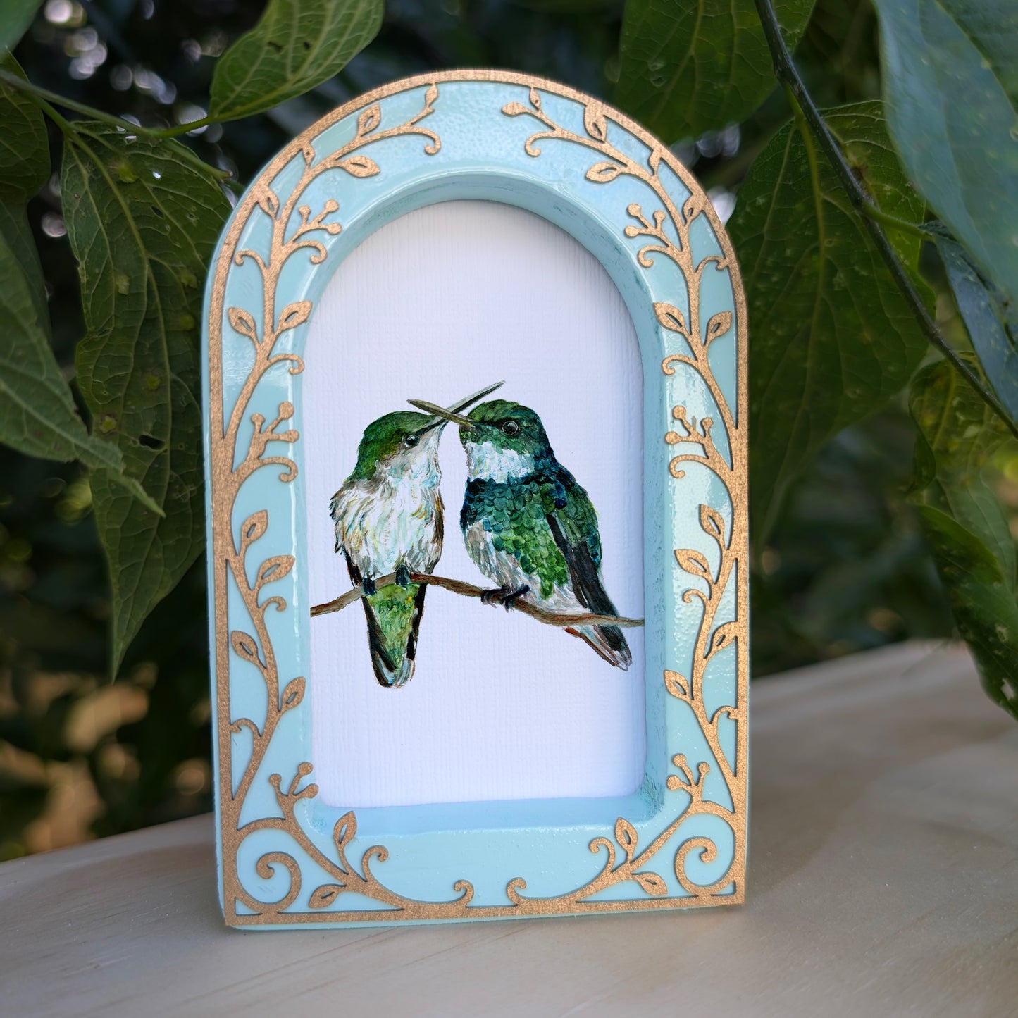 Green Hummingbird Pair - Ornate Arch Frame