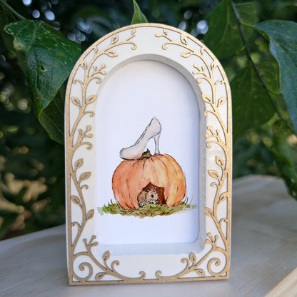 Pumpkin Mouse Shoe - Ornate Arch Frame